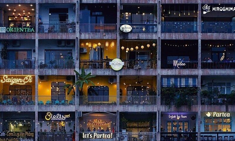 Cảm nhận và trải nghiệm khi đi dạo tại Phố Đi Bộ Nguyễn Huệ, Quận 1